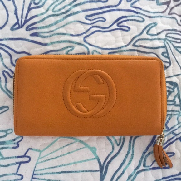 Gucci zip around wallet - Picture 1 of 6